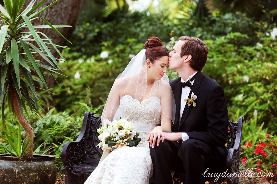 outdoor bride and groom photo Audubon Tea Room, New Orleans, LA