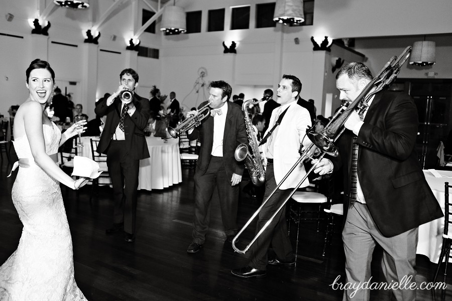 Bride with live band Bucktown Allstars