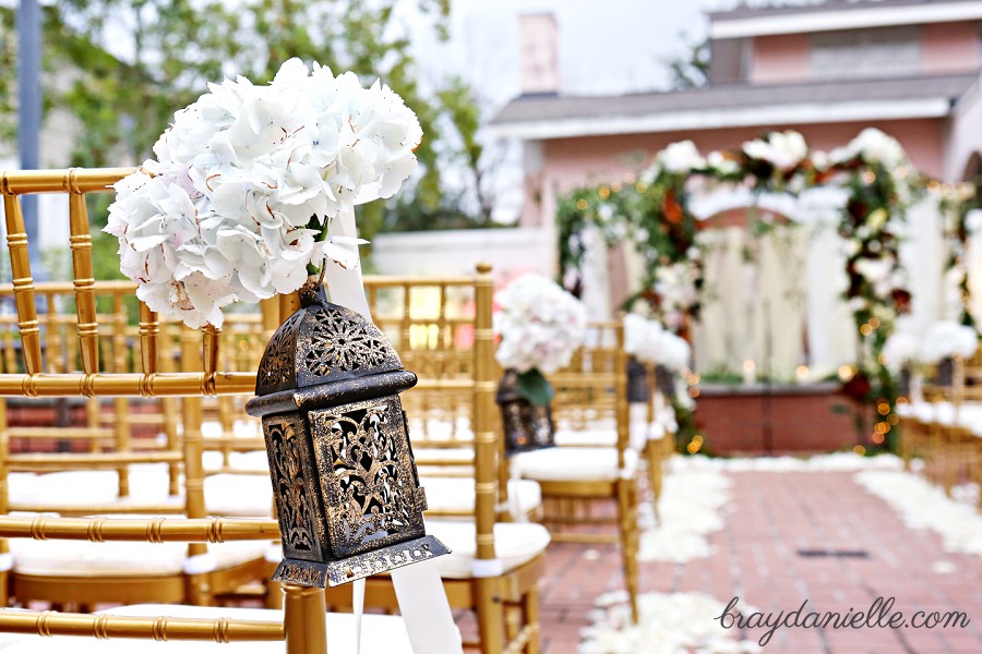 wedding aisle decor