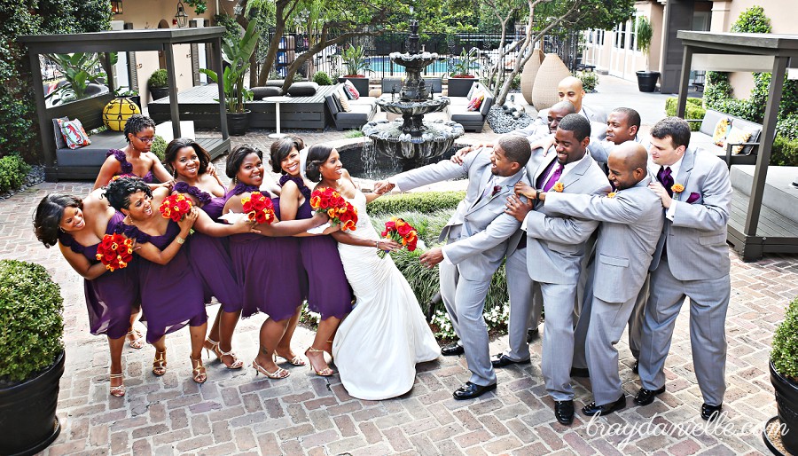 funny wedding party photo