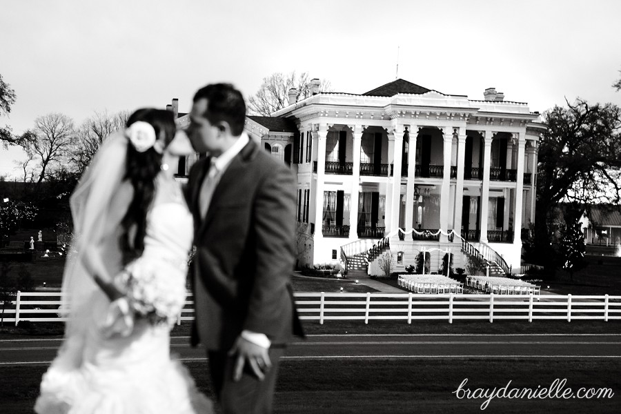 black and white bridal portrait